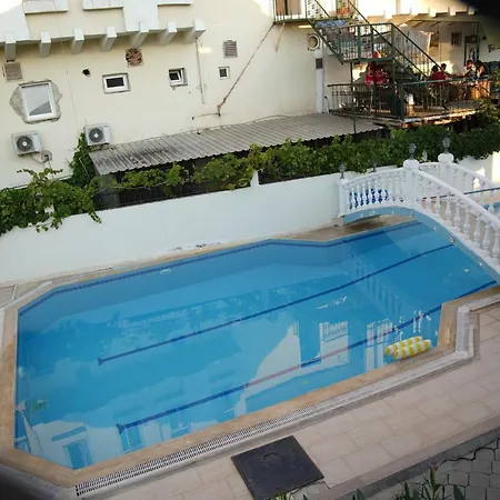 Appartement Orkide Apart *